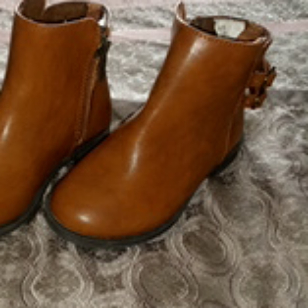 Boots - Picture 2 of 5
